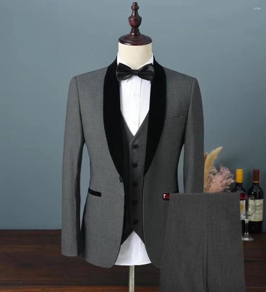 Erkekler Suits Business Gri Erkekler Siyah Yaka Kostüm Homme Düğün Prom Damat Smokin Tutno Maskulino 3 Parça Blazer Ceket Pantolon Yelek