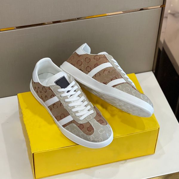 Designer-Sneaker xAD Gazelle Freizeitschuhe, weißes Wildleder, blaue Seide, beige Ebenholz-Leinwand, rosa Red Velvet Outdoor-Sneaker für Männer und Frauen.