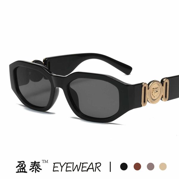 Klassische Designer-Sonnenbrille, Brille, Outdoor-Strand-Sonnenbrille für Mann und Frau, neuer Stil, kleine Box, modische Kopfform, personalisiertes Straßenfoto