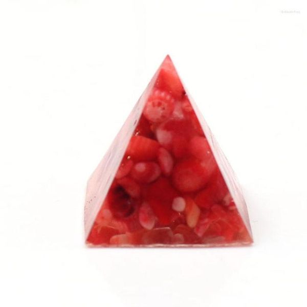 Collane con ciondolo Orgone Energy Piccola piramide quadrata Corallo rosso e resina per gioielli di decorazione regalo di Natale