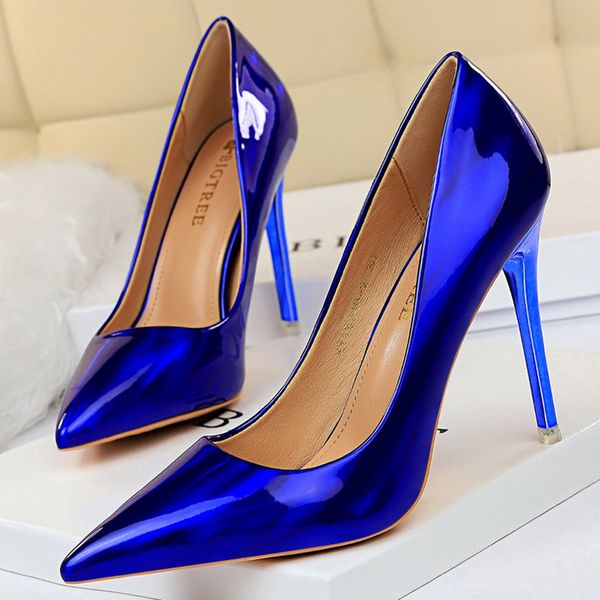 2023 Mulheres Fetish 10,5 cm Sapatos de Salto Alto Casamento Nupcial Stiletto Salto Feminino Lady Scarpins Escritório Festa Verde Azul Sapatos Dourados