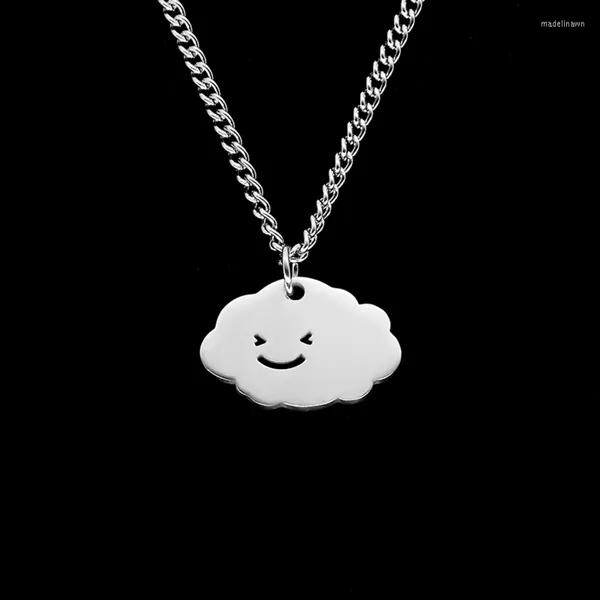 Catene Cartoon Cloud Mass Collana Donna Anime Sorriso divertente Collane con ciondolo Donna Moda Coppie creative Catena Cosplay Collier Gift