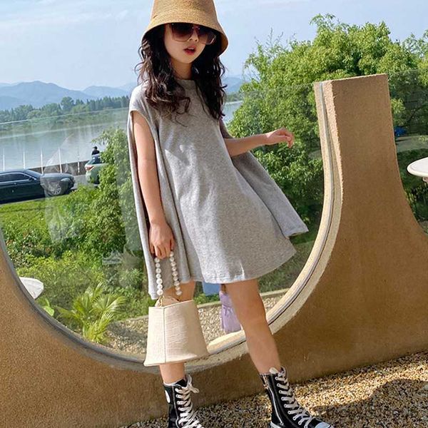 Abiti da ragazza Summer Girls Dress Style Cloak Simple Loose Irregular Tinta unita T-shirt lunga Abiti Abbigliamento per bambini R230607