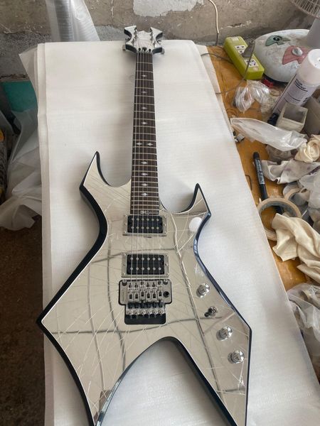 Ayna Çatlak BC Zengin İntikam Warlock Elektrikli Gitar Floyd Rose Tremolo Köprüsü Elmas Kakma Özelleştirilebilir