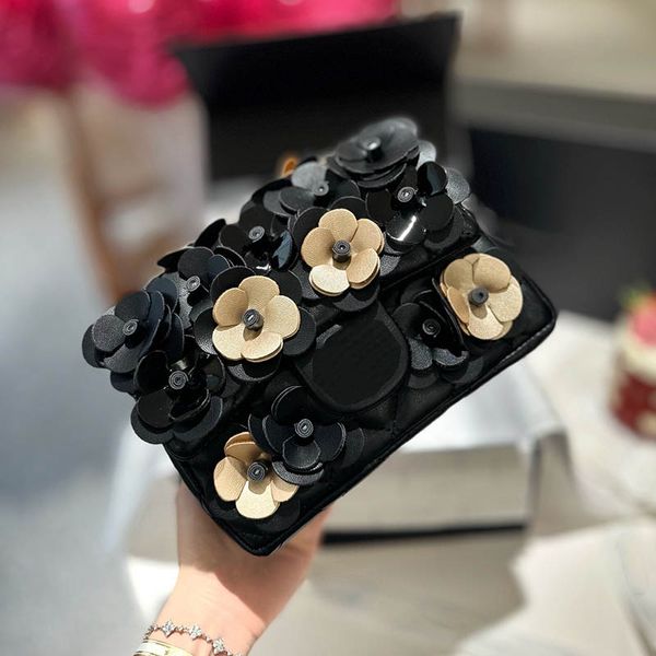 Siyah Camellia Mini Kadın Omuz Çantası Deri Dokuma Matelasse Zinciri Lüks Çanta Trendi Crossbody Tasarımcı Cüzdan Debriyaj Fanny Pack Pochette Birkin Anahtar Koşusu 20c