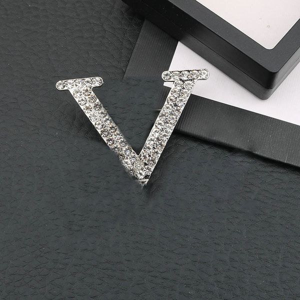 20 estilo marca designer broche cristal strass pérola carta broches decoração acessórios jóias mulher