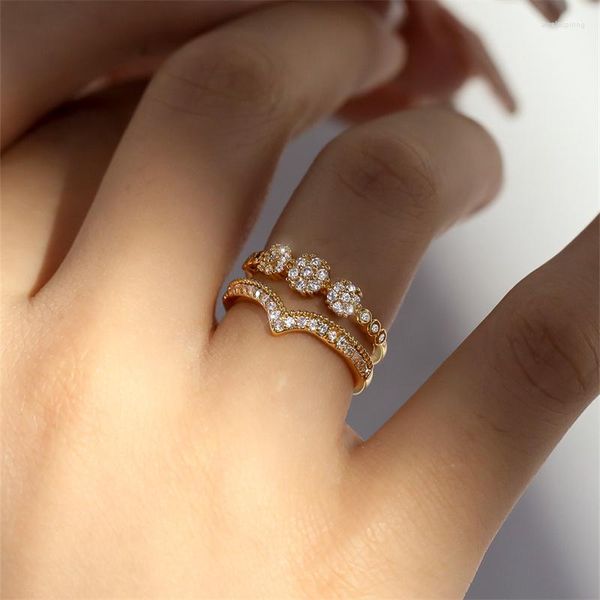 Eheringe Bilayer Kleine Blume Welle Für Frauen Gold Farbe Weiß Zirkon Stein Bands Stapeln Versprechen Verlobungsring Schmuck