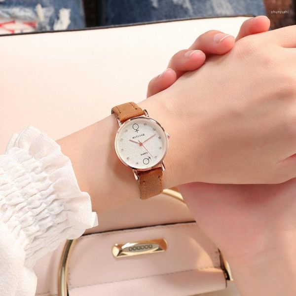 Armbanduhren Trendy Diamond Graduated Uhr Mädchen Rosa Damen Koreanische Ausgabe Frosted Einfache Kleine Frische Freizeit Relogio feminino