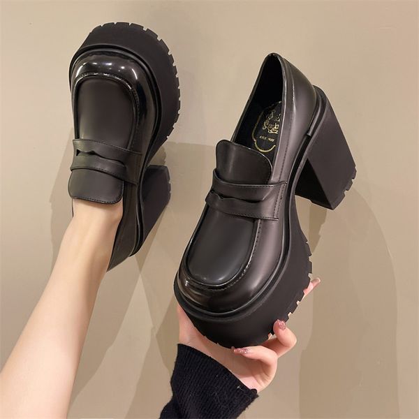 Tıknaz platform somunlar topuk patent deri slip üzerinde gündelik ayakkabılar kadın bayan ofis ayakkabıları Japon lolita siyah topuklar 2023
