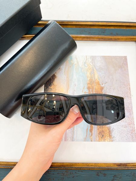 Diseñador de la marca Gafas de sol Gafas de sol con bisagras de metal de alta calidad Gafas para hombres Gafas de sol Lentes UV400 Unisex con estuches y caja xa