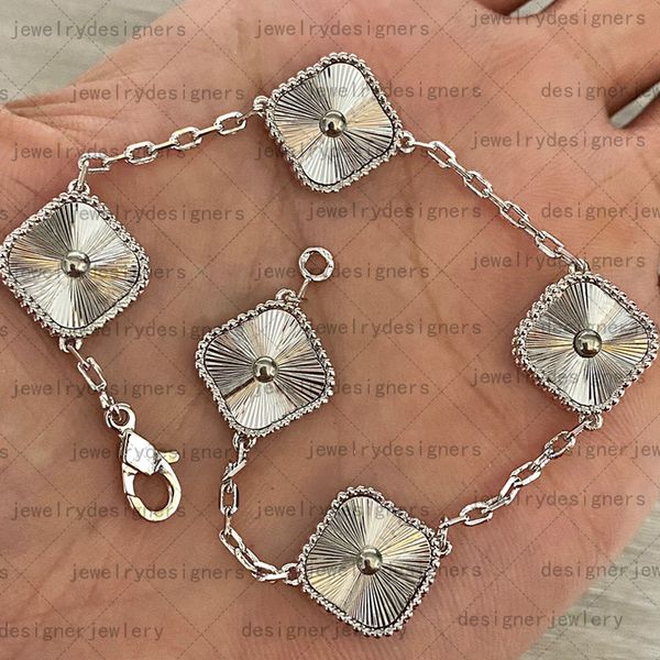 Pulseiras de trevo de 4/quatro folhas Designer para mulheres acessórios tiktok da moda Concha de ágata Madrepérola joias de luxo femininas Índia Esmalte pulseira de ouro Vintage