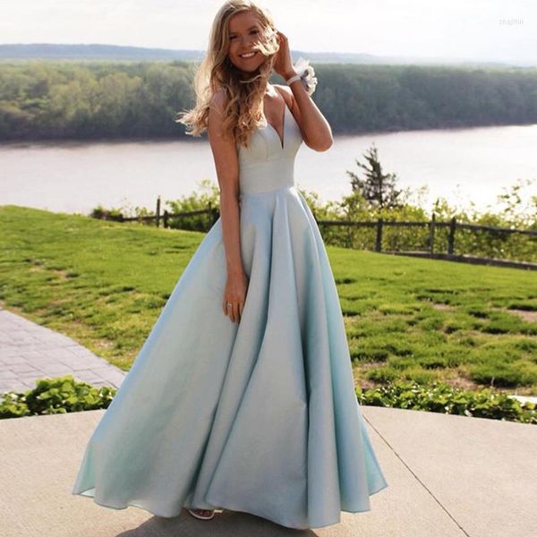 Abiti da festa senza spalline Vestidos De Graduacion Simple Sky Blue Scollo a V Satin Vestido Formatura Long Evening Formal Prom