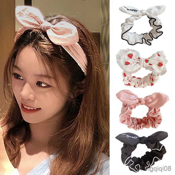 Andere koreanische Version von Girls waschen Face Hair Stirnband gestickte Buchstaben Spitze Elastizier breiter Bogen Neues Mesh rotes Accessoires R230608