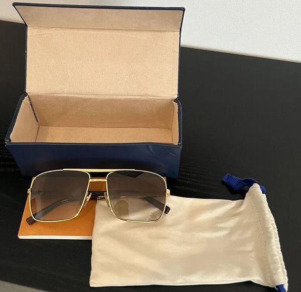 2023 Fashion Designer Sun occhiali da sole Atteggiamento classico 0259 Frame quadrato metallico popolare retrò retrò all'avanguardia UV 400 Occhiali da sole di protezione11