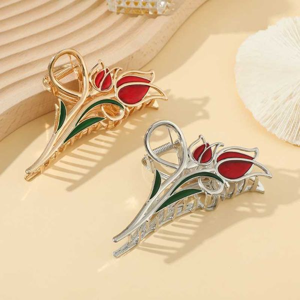 Lampadario penzolante Clip di artiglio fiore tulipano coreano per le donne Artiglio per capelli in metallo argento dolce per la semplicità della moda femminile Accessori per capelli eleganti 2023 Z0608