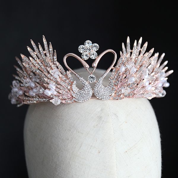 Düğün Saç Takıları Vintage Swan Taç Kristal Kadınlar Barok Tiaras ve Taçlar Pageant Süsleme için Kraliçe Prenses Diadem 230609