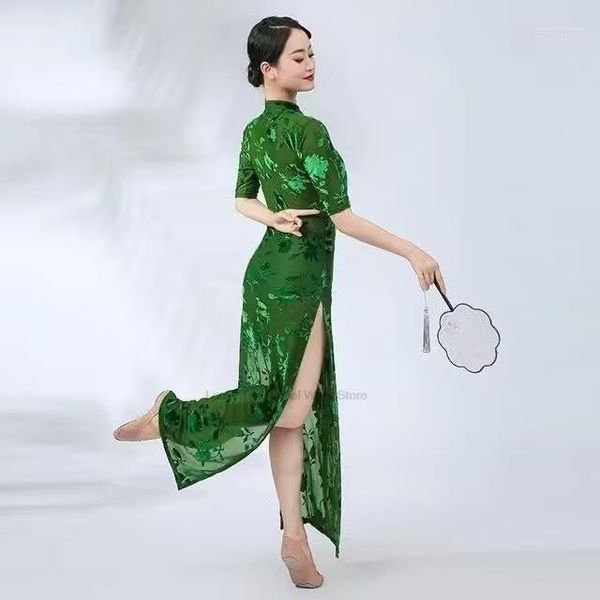 Bühnenkleidung Damen Orientalisches Tanzkleid Hanfu Klassisches chinesisches bedrucktes Qipao-Training verbessert