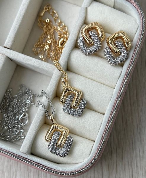 Set di gioielli da sposa in oro bicolore placcato in oro a forma geometrica Set da donna con pavé di orecchini in CZ 230608