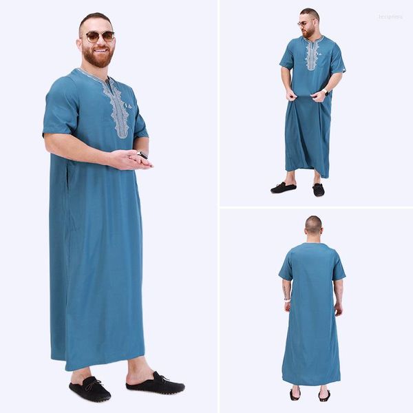 Ethnische Kleidung, islamische Jubba Thobe, muslimische Robe, Männer, Rundhalsausschnitt, Stickerei, Kaftan, Ramadan, Nationaltracht des Nahen Ostens, arabisch, traditionell