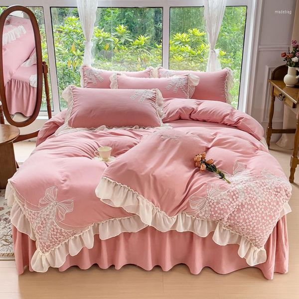 Set di biancheria da letto Set stile principessa coreana Fiocco Ricamo Fiori Pizzo Volant Copripiumino Gonna letto o Federa con lenzuolo