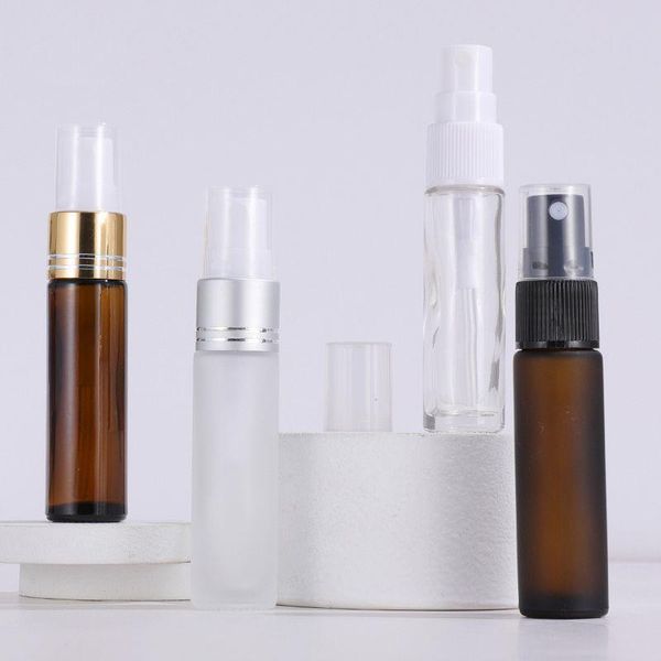 Großhandel 10 ml Glas-Parfüm-Sprühflaschen, bernsteinfarben, klar, gefrostet mit weißem, schwarzem, silbernem und goldenem Pumpzerstäuber GBajc