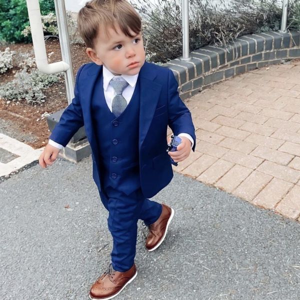 Abiti blu per Boy King Abbigliamento Festa di compleanno Abiti formali Set 3 pezzi Personalizzati Bambini Matrimonio Tuxedo JacketPantsVest 230608