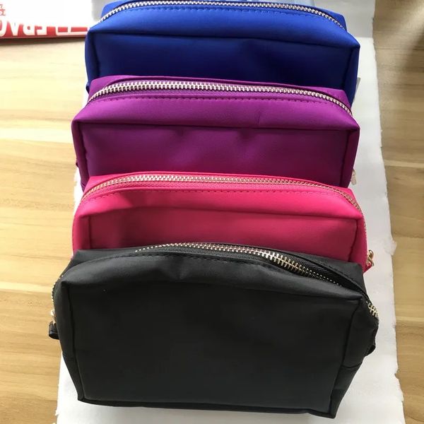 Borsa per il trucco classica P Custodia da viaggio personalizzata 4 colori bellissima borsa da viaggio cosmetica da viaggio ultima 111