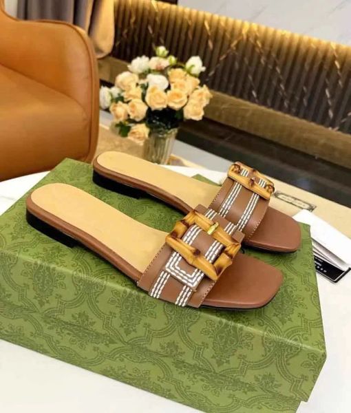 New Bamboo Buckle Straps Pantofole Sandali Trim Estate donna Flats Slip On Beach Slides Sandali Scarpe da passeggio moda versatile EU35-41