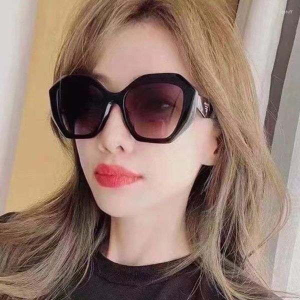 Солнцезащитные очки 2023 модная корейская тренд издание