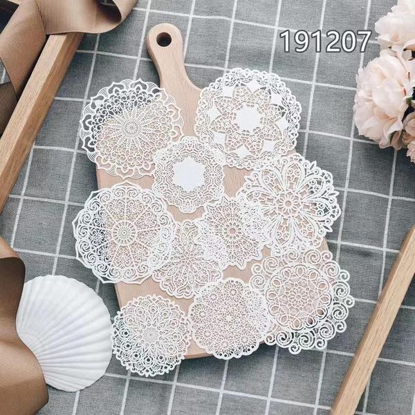 Confezione regalo non ripetuta, centrini di carta in pizzo bianco/tovagliette all'americana per forniture nuziali, artigianato di scrapbooking