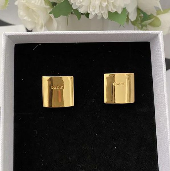 Tasarımcı Marka Square Gold Big Ear Stud Moda Küpe Kadınlar için Yüksek Q uity Vintage Lüks Takı Trend Partisi Pist