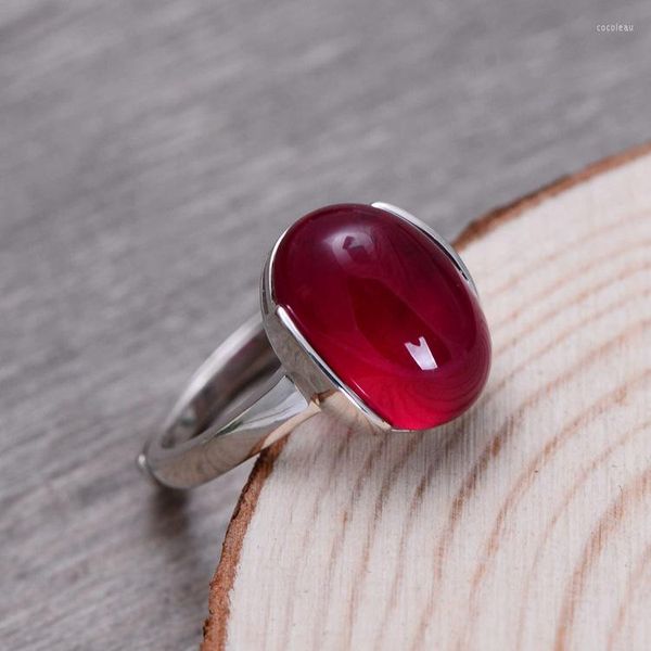 Anelli a grappolo Anello donna in argento sterling 925 semplice e generoso con corindone rosso sintetico Xh029217