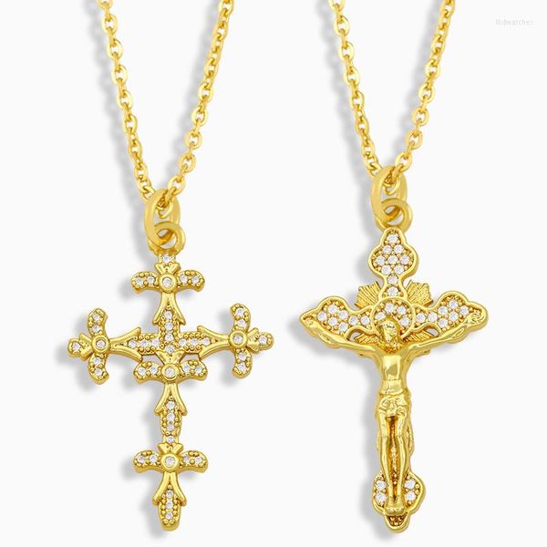 Colares com Pingente FLOLA Colar de Cruz Católica de Ouro para Mulheres Banhado CZ Micro Pave Jesus Cristo Jóias Cristãs Nkeu05