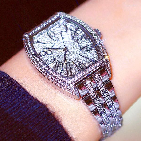 Armbanduhren Frauen Uhr 2023 Berühmte Luxus Marken Diamant Quadratischen Ziffern Silber Weibliche Handgelenk Uhren Montre Femme