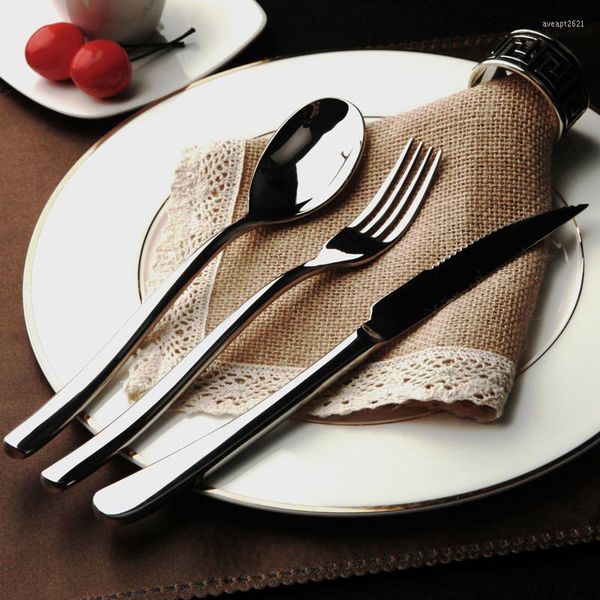 Set di stoviglie Set di posate di design Acciaio inossidabile Cucina classica Forchette Cucchiai di alta qualità Cucina completa Caffè Talheres Stoviglie OA50DS