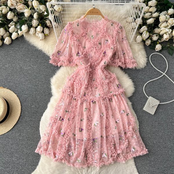 Runway Vintage Cascading Ruffles Flower Cake Dress Summer Women Sweet Mesh Ricamo manica corta Party Vestidos 2023