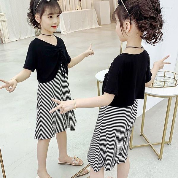 Conjuntos de roupas 2023 primavera menina estilo ocidental suspensório saia infantil manga curta duas peças terno vestido para meninas