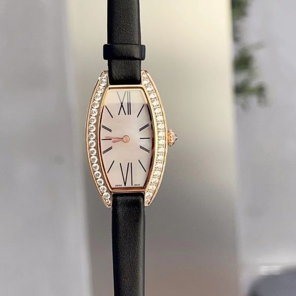 Relógio de diamante feminino Carier Design de barril retangular com movimento de quartzo suíço super liberação vertigem espelho de safira cinto italiano importado relógio de grande marca