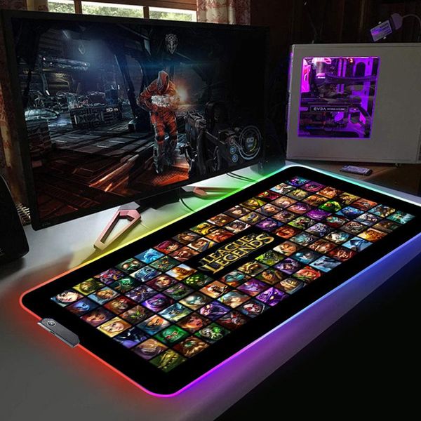 Pads League of Legends Gaming RGB Mauspad Anime Tisch Pads Für Büro Gamer Maus Matten Rutschfeste Hintergrundbeleuchtung Deskmat Csgo Mäuse LED Teppich