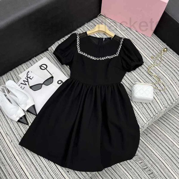 Abiti casual di base Designer 23 Summer New Girls 'Style Age Reducing Splice Organza Beaded Loop Bubble Sleeve Dress 48XJ