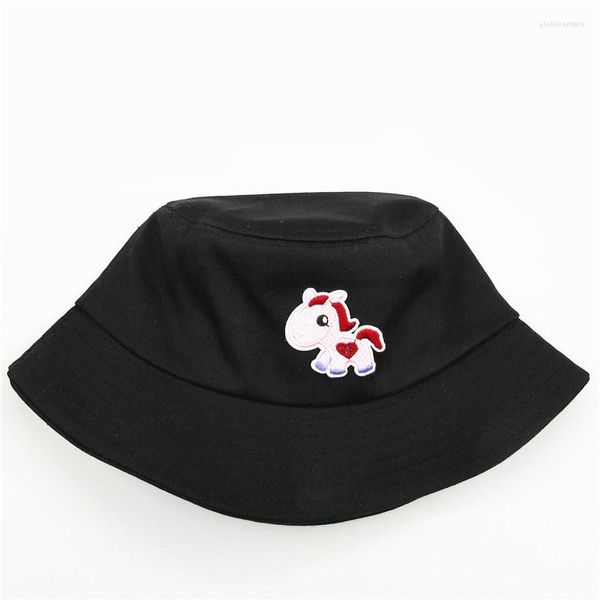 Berets 2023 Cartoon Horse Emelcodery Cotton Bucker Hat Fisherman Outdoor Travel Sun Cap Шляпы для мужчин и женщин 241