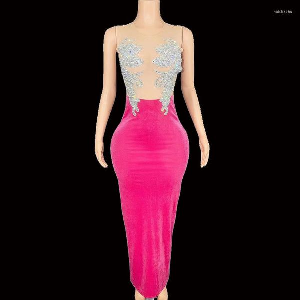 Stage Wear Donna Velluto rosa Sexy Vedere attraverso diamanti lucidi Abiti da sera Lady Elegant Dazzling Party Dress Prom