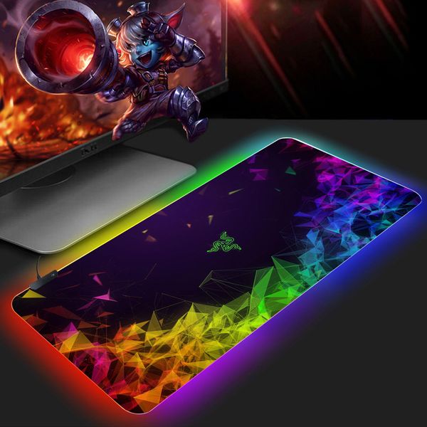 Restos mouse pad rgb acessórios para jogos RAZER Computador grande 900x400 mousepad jogador de borracha com retardatário com retroilumer mouse mouse pad.