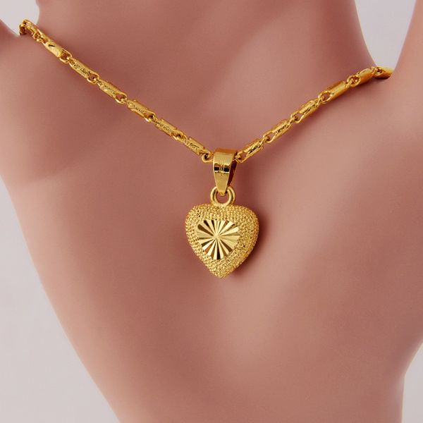 Colares com Pingente UMQ Colar Cor de Ouro Puro 24k Clavícula Corrente para Mulheres Colar Amor Pingente Coração Ouro Amarelo Joias Finas Dia dos Namorados 230609