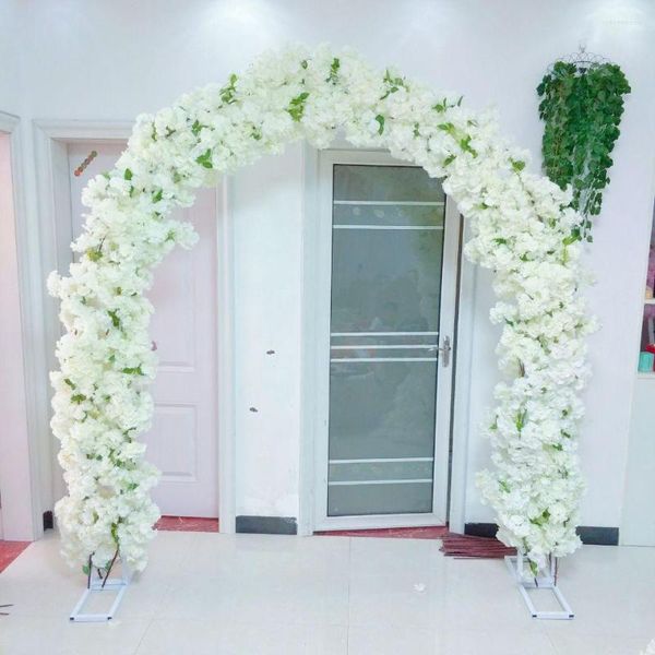 Decoração de festa personalizar flores de cerejeira brancas porta em arco design em forma de U para pano de fundo de casamento Road Cited Props