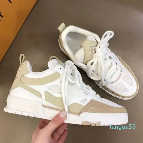 2023 Luxury Marka Erkekler Sneaker Ayakkabı Teknik Mesh Python Styled Lastik Ten Eğitmenleri Kabartmalı Deri Sıradan Çiçek Çok Yönlü Kaykay Yürüyüşü