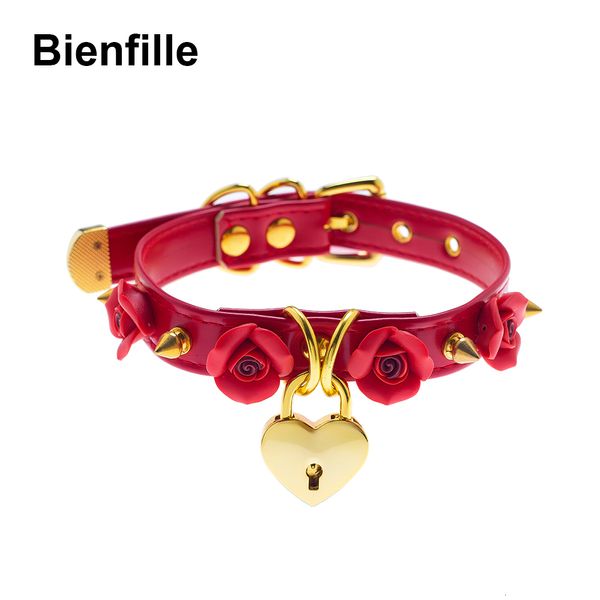 Collane con ciondolo Collana con fibbia in pelle PU gotica punk Girocollo a spillo Fatto a mano Kawaii Rose Flower Heart Lock con chiave 8 colori 230613