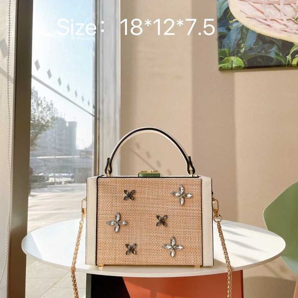 Borsa da donna 2023 nuova rete coreana con strass rosso fiore catena borsa piccola borsa quadrata borsa a tracolla con una spalla 230613