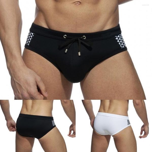 Costumi da bagno da uomo Slip da uomo Bikini a vita bassa Costume da bagno sexy Costume da bagno da spiaggia Pantaloncini elasticizzati e traspiranti Mutandine Boxer