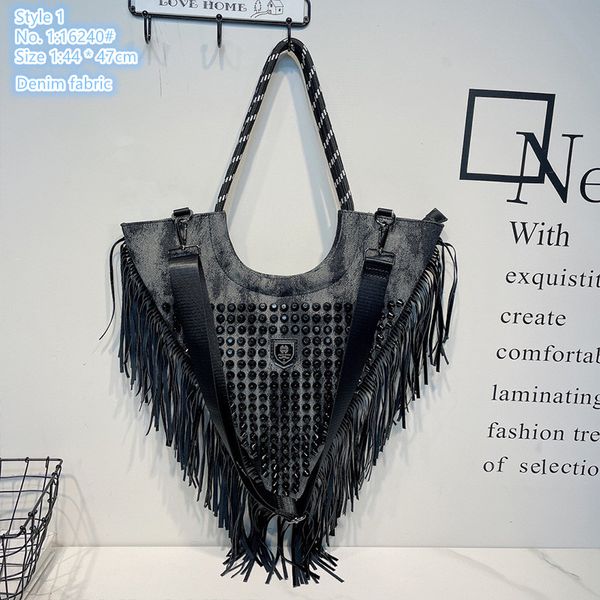 Оптовая женская сумка через плечо 2 стиля Европейская и американская тенденция кисточка панк-рюкзак уличная сумка с заклепками большие кожаные ретро-сумки 16240 #